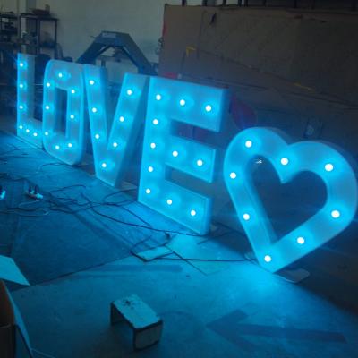 China Buildings Marquee 3D Metal Bulb Led Light Giant Love Letters Big Alphabet Letters For Wedding for sale