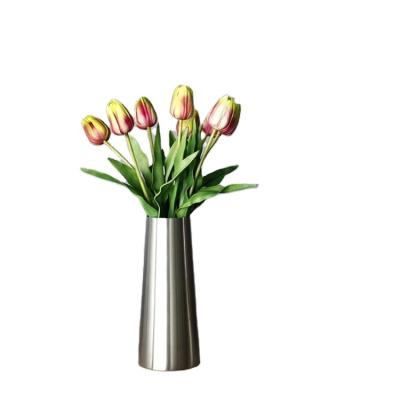 China New Design Classic/Postmodern Workmanship Colored Art Mini Glass Flower Vase for sale