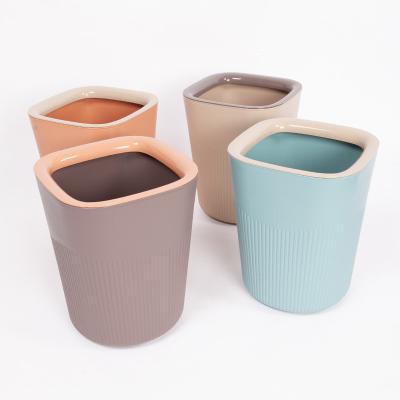 China Plastic Waste Bin Round Garbage Can Plastic Trash Can for sale