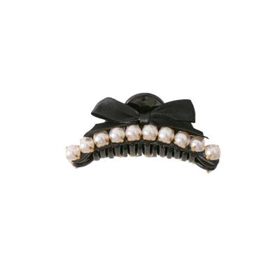 China Fashion new style girls lovely pearl European and American bow pearl acrylic hair clips beads claw clip for sale