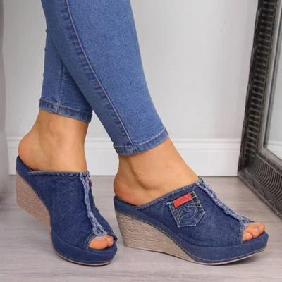 China 2022 fashion trend summer new plus size women's casual shoes denim wedges sandals and slippers women wedge sandals for sale