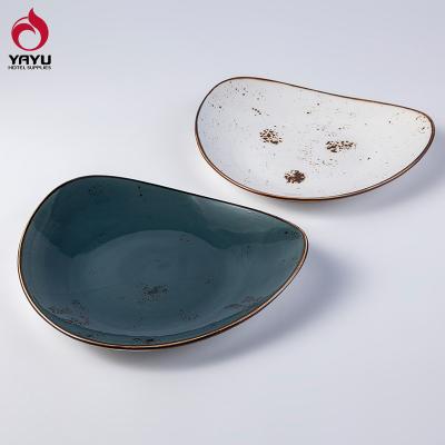 China Customizable Private Label Dinnerware Arabic Blue Blue Antique White Glazed Moroccan Restaurant Ceramic Serving Plates Hand Painted for sale