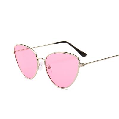 China Triangle 2021 Black Cateye Glass Men Metal Cat Eye Sunglasses Triangle Cat Eye Sunglasses Women for sale