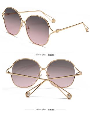 China Large Sunglasses 2021 Large Face Gradient Sunglasses 2021 Unique Oversized Oversized Glass Shades Women for sale