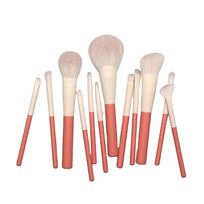 China Angular Blush Modern Style Travel Makeup Brush Makeup Brushes Custom Logo Makeup Brush Set With Bagc for sale