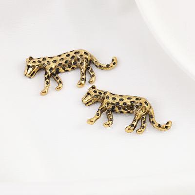 China Durable Personalized Animal Design Metal Fridge Magnet Alloy Leopard Shape Fridge Magnet For Fridge for sale