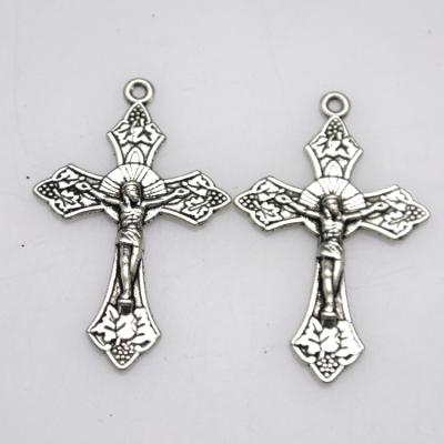 China CLASSIC Wholesale Mini Cross Crucifix Alloy Metal Low Price Pendant Charms For DIY Necklace for sale