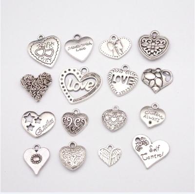 China Cute New Custom Mini Zinc Alloy Sea Animals Pendant Charms For DIY Jewelry Making for sale