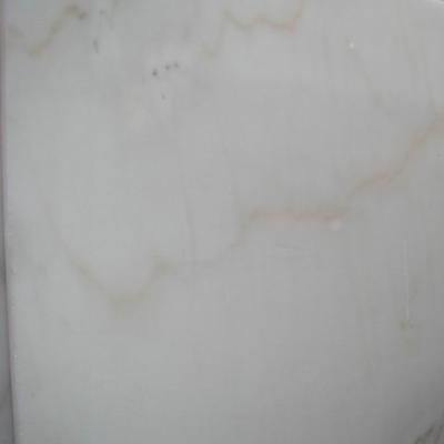 China Modern Price Guangxi White Marble Slab Tile Flooring. for sale