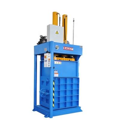 China Garment Shops Strong And High Load Car Baler Bumper Machine , Plastic Bottles Packing Baler Te koop