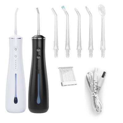 China IPX7 Best Selling Handheld Waterproof Water Jet Flosser in 100% Waterproof Design and 5 Modes for sale