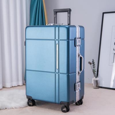 China High Quality YX16916 Lady Travel Luggage And Case Luxury Aluminum Blue Luggage Frame PC Suitcase Stylish Suitcase Luggage Sets With Trolley for sale