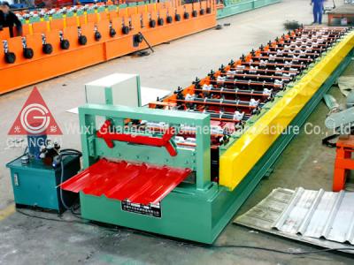 China Customized Roof Panel Cold Roll Forming Machine Building and Construction Equipment for sale