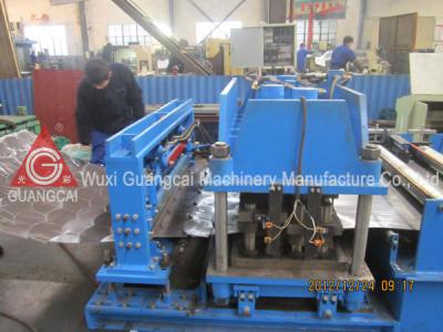 China Profile Roofing Sheet Cold Roll Forming Machine with 45# Steel , Full Automatic for sale