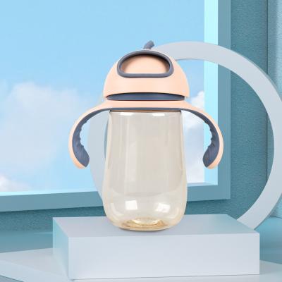 China BPA Free Plastic Newborn Baby Milk Water Bottles 240Ml BPA Free With Handle for sale