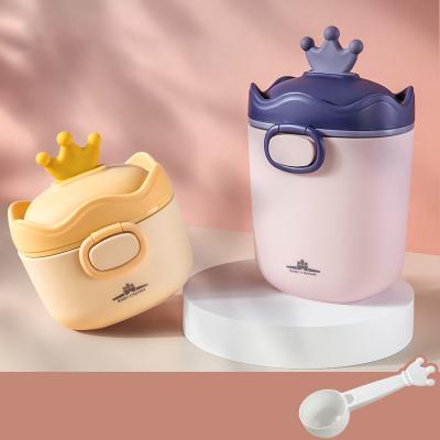 China Hot Bpa Free Infant Formula Sales Container Baby Milk Powder Food Airtight Storage Container With Spoon for sale