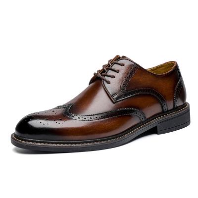 China Newest Handmade Deodorization Men Wedding Formal Business Shoes Lace Up Genuine Leather Men's Elegant Shoes Brown Black Brogue Shoes For Men for sale