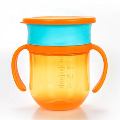 China 2021 New Design BPA Free Baby Supplies Silicone Drinking Bottle PP Magic Training Cup for sale