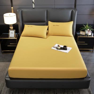 China Winter PORTABLE Ginger Yellow Autumn Hotel Home Textile Set Pure Cotton Bedspread Three Piece Set for sale