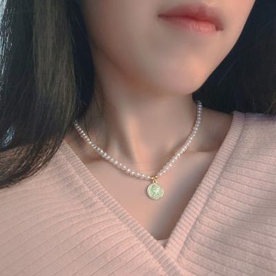 China Retro/Cute/Beautiful/Fashion/Luxurious Handmade 14K Gold Filled Queen's Coin Pearl Jewelery Natural Freshwater Pearl Necklace for sale