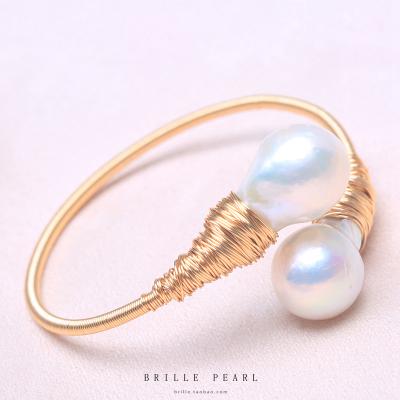 China The new trend 14 k style simple baroque pearl bracelet alloy wrapped pearl fashion jewelry opening freshwater bracelet for sale