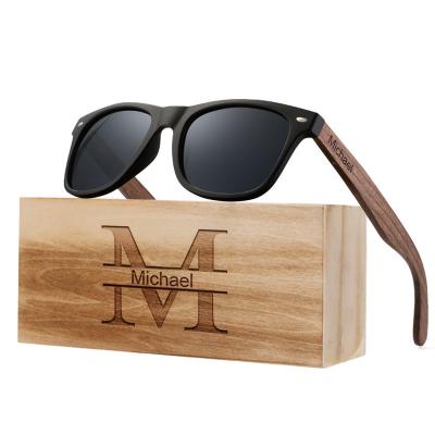 China Holiday decoration & Unique Engraved Handmade Wooden Women Sun Glasses Sun Glasses Men Eyewear UV400 Sunglasses Walnut Sunglasses Men Polarized Rectangle Glasses Valentines Gift for sale