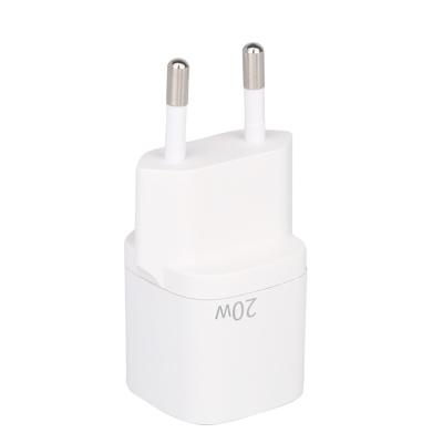 China Chargers For Phone 2021 New Wholesale On 20w Super Charging Usb C Wall Charger Current Type C QC 3.0 Fast Charging Adapter For Phone for sale