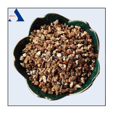 China Golden Color Coarse Exfoliated Vermiculite for Horticulture Flowers Sample Freely for sale