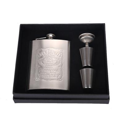 China New Customizable Stainless Bargain Sales 6OZ 7oz 8OZ Laser Welding Logo Hip Leather Flask for sale