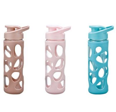 China Drop Proof Hot Selling Silicone Glass Sleeve Outdoor Viable Water Bottle Travel Glass Bottle For Water for sale