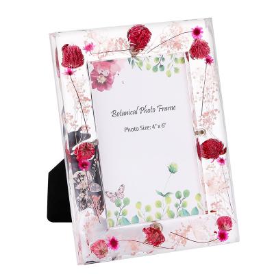 China modern & Best Selling 4x6 Elegant Handmade Photo Frame Acrylic Dry Flowers Loved Moment 4x6 Picture Frame for sale