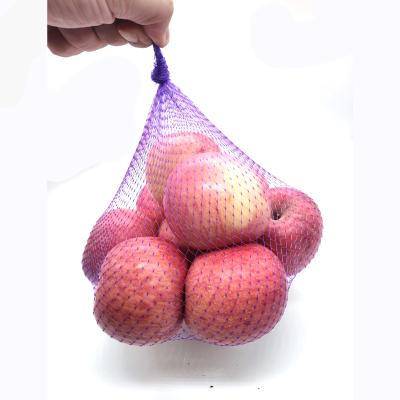 China Agriculture hot sale factory various length L35cm 72 bogs 0.5-1kg fruit packing mesh bag plastic net twine bag for sale