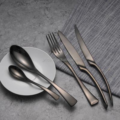 China Sustainable PVD Coating Kaya Style Modern Black Stainless Steel Cutlery Set for sale