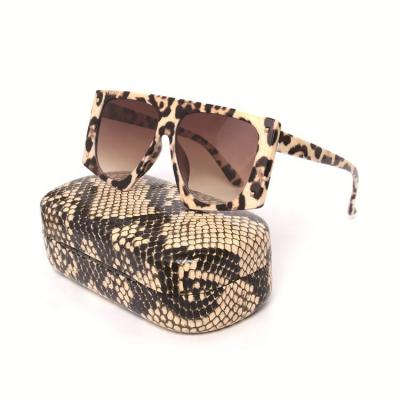 China Oversized Sunglasses Designer Men Women Big Frame Flat Top Sun Glasses Leopard Fashion Sun Glasses With Organizer Case for sale