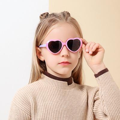 China 2022 fashion sunglasses design new 3-12 years boys and girls silicone love roses sunglasses shape anti ultraviolet polarized sunglasses for sale