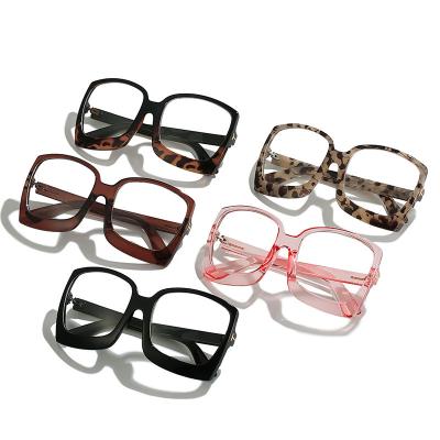 China For custom wholesale glasses t-shaped sun glass temples women new reading glass frame fashion square sunglasses for sale