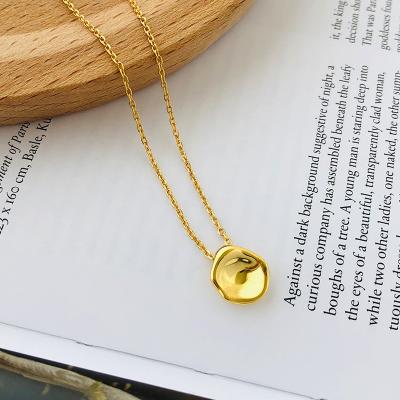 China Europe and America Gold Shell Pendant Necklace 925 Sterling Silver Good Luck Necklace Irregular Shaped for sale