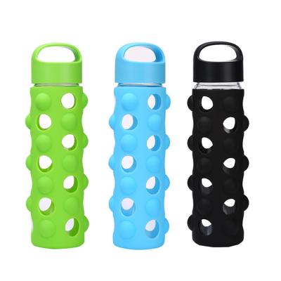 China Sustainable New Outdoor Travel Sports Silicone Sleeve Glass Water Bottle With Silicone Sleeve for sale