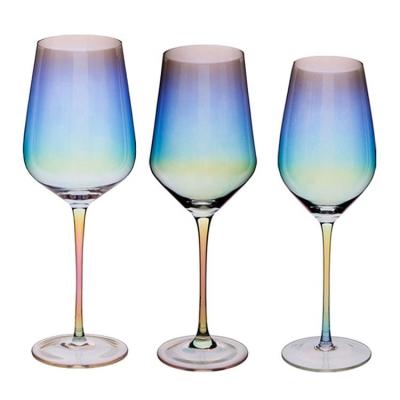 China wholesale Modern colored glass goblet drinking glasses red wine glass à venda