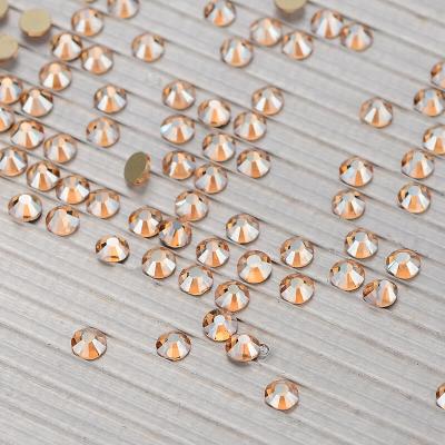 China Gold Shade Crystal Glass Nail Rhinestones Flatback Nail Crystal Stickers Round Glass Strass Diamond Crafts for sale