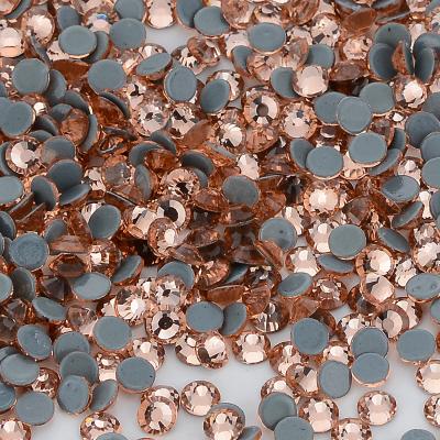 China High Quality Rhinestones SS6-SS30 FlatBack Wholesale Champagne Color Hot Eco-friendly Glass Rhinestone Difficulty for Clothing and Art Decoration for sale