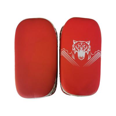 China Comfortable Customized Customized Kicking Boxing Pads Muay Arm Target Fighting Equipment Thai Martial Arts Punching Pads for sale