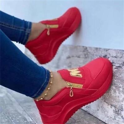 China Fashion trend women sport shoes solid color ladies thick bottom sneakers casual wedge walking shoes slip on women shoes for sale