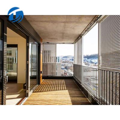 China Easily Assembled Perforated Metal Sheet Decoration Mesh Balcony Fence for sale