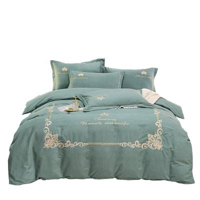 China Modern Folded Bad Sheet Cotton Bedding Set Embroidery Bed Set Comforter Sets Bedclothes For Living Room Wholesale for sale