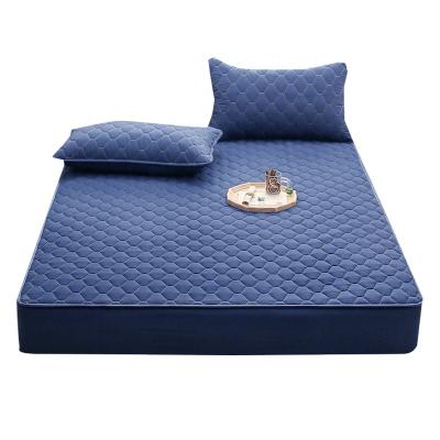 China Water Washed 100% Cotton Fitted Waterproof Plain Bed Sheet Solid Quilted Waterproof Set Blue White Wholesale for sale