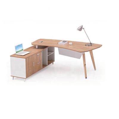 China New Modern Convertible Office Furniture Desk Workstation Table Latest Designs CEO Office Executive Director MDF L Shape Table for sale