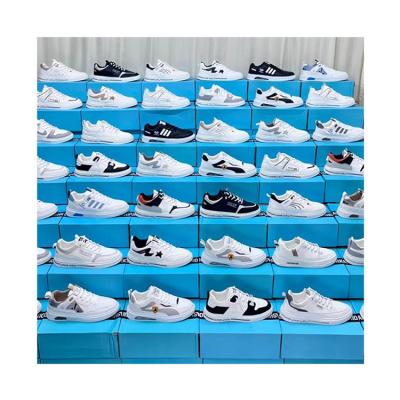 China Fashion Trend Mixed Type Stock Lots High Quality Service Jogger Running Comfortable Shoes For Men for sale