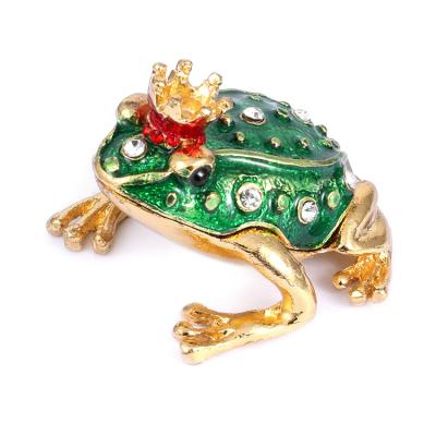 China 2020 New Crown Frog Jewelry Gift Box Zinc Alloy Luxury Jewelry Box Fashionable Trinket Box for sale