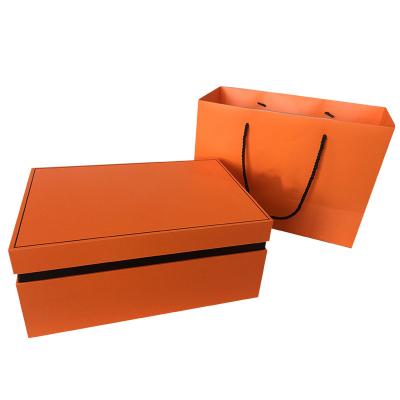 China Recycled Materials Fashion trend cardboard shoebox custom printing logo for sale